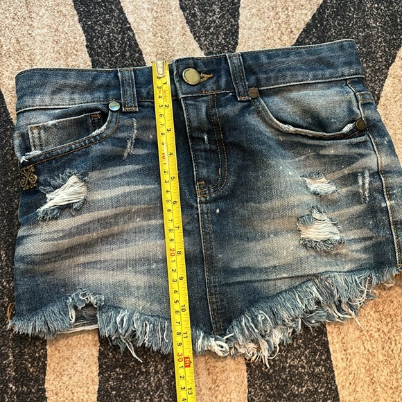 John John mini skirt - Picture 9 of 15